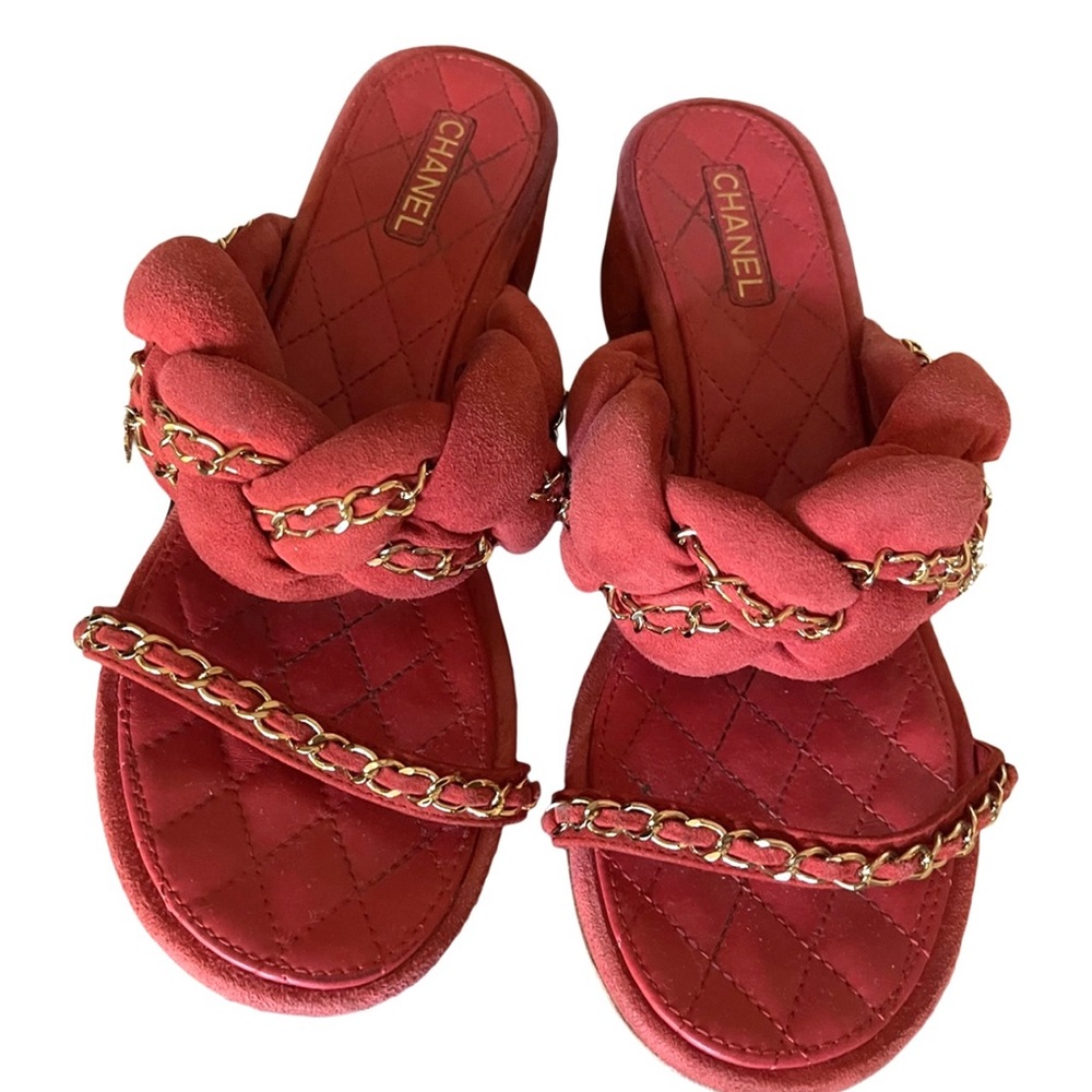 SOLD! GUC Chanel Quilted Red Suede Sandals suede & chain w/CC charms US 7/7.5